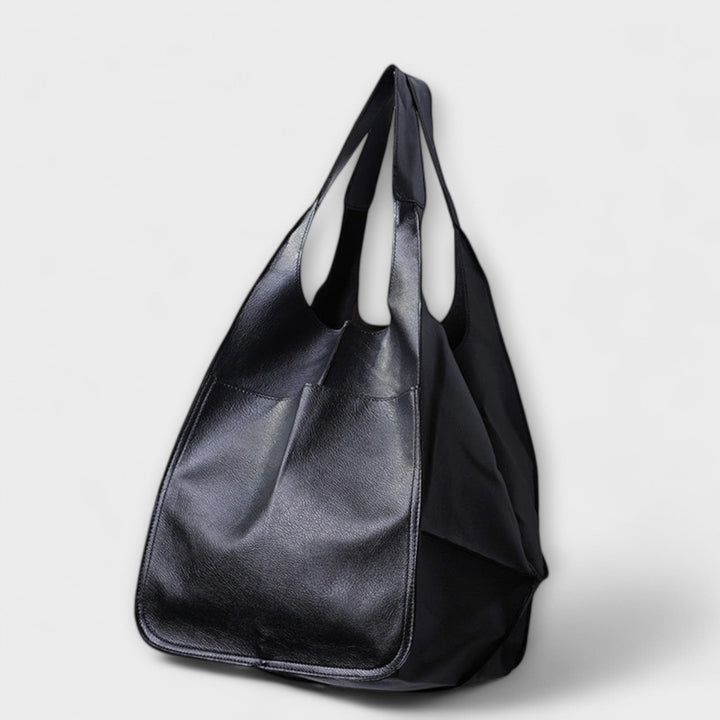 Lora. - Oversized Weekender Bag